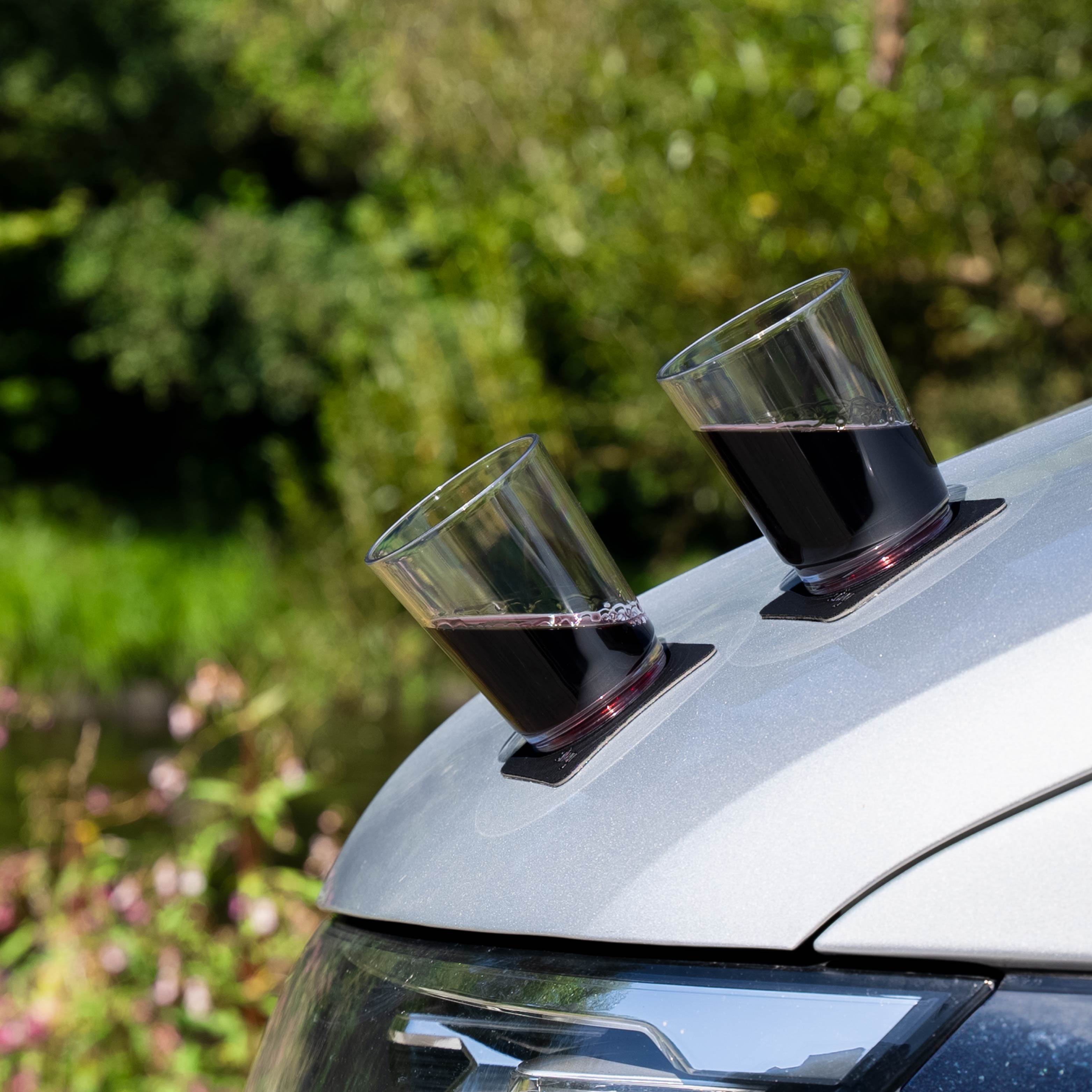 2 x Magnetic drinking cup with Gel Pad - Silwy UK