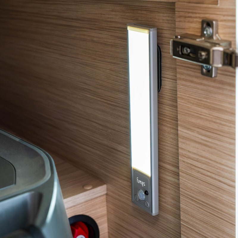 Magnet Under-Cabinet Light DIY including Pads - COMING SOON - Silwy UK