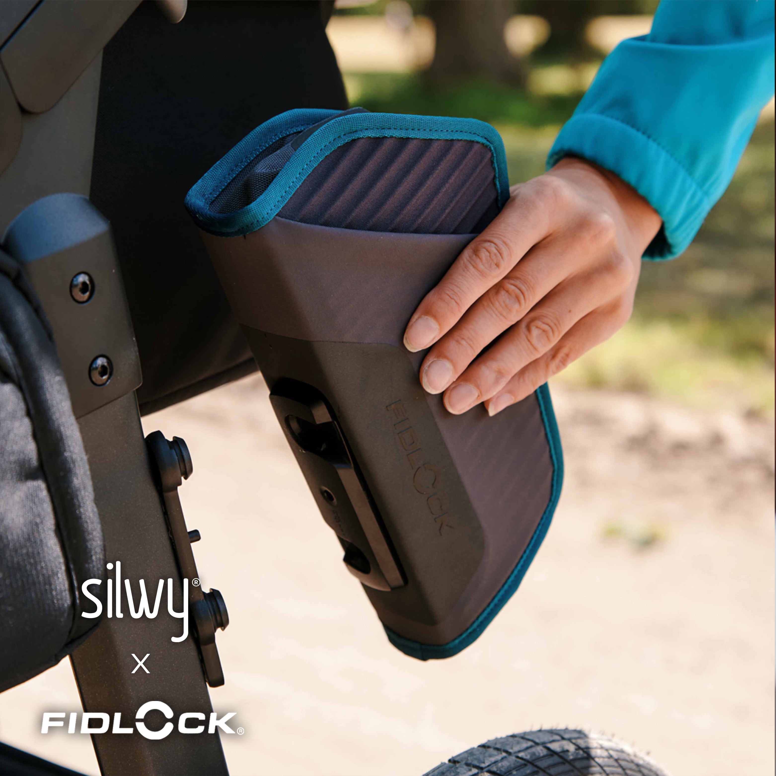 Magnetic bag FIDLOCK TWIST essential bag BLUE incl. bike base - Silwy UK