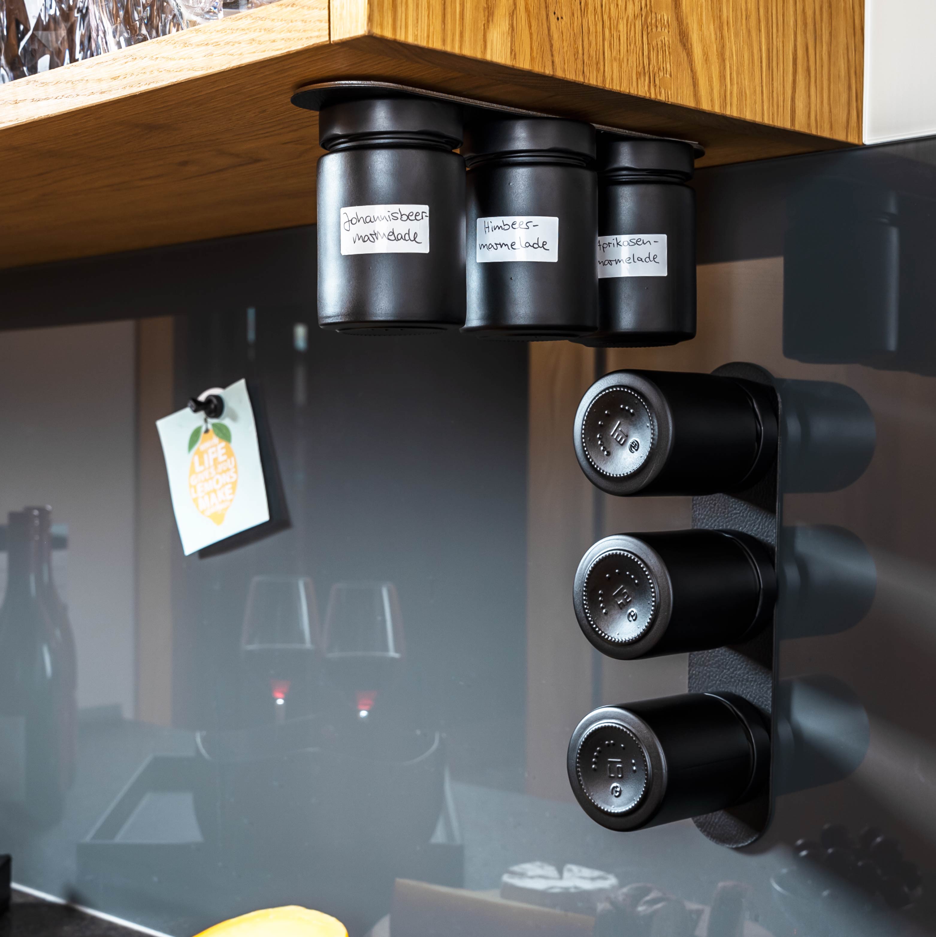 Magnetic delicatessen jars ALL BLACK 192 ml incl. strip BLACK - Silwy UK