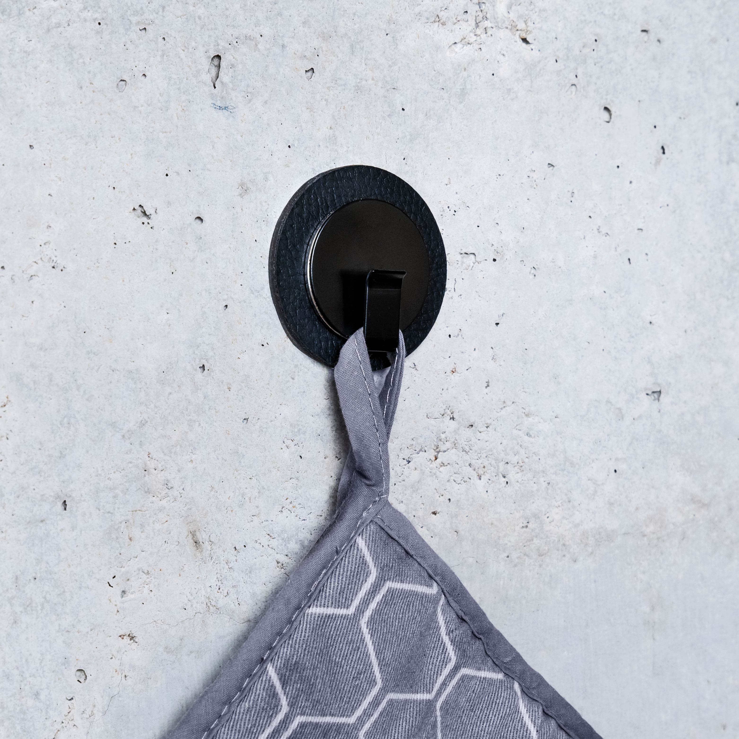 Magnetic hook CLEVER BLACK incl. pad BLACK - Silwy UK