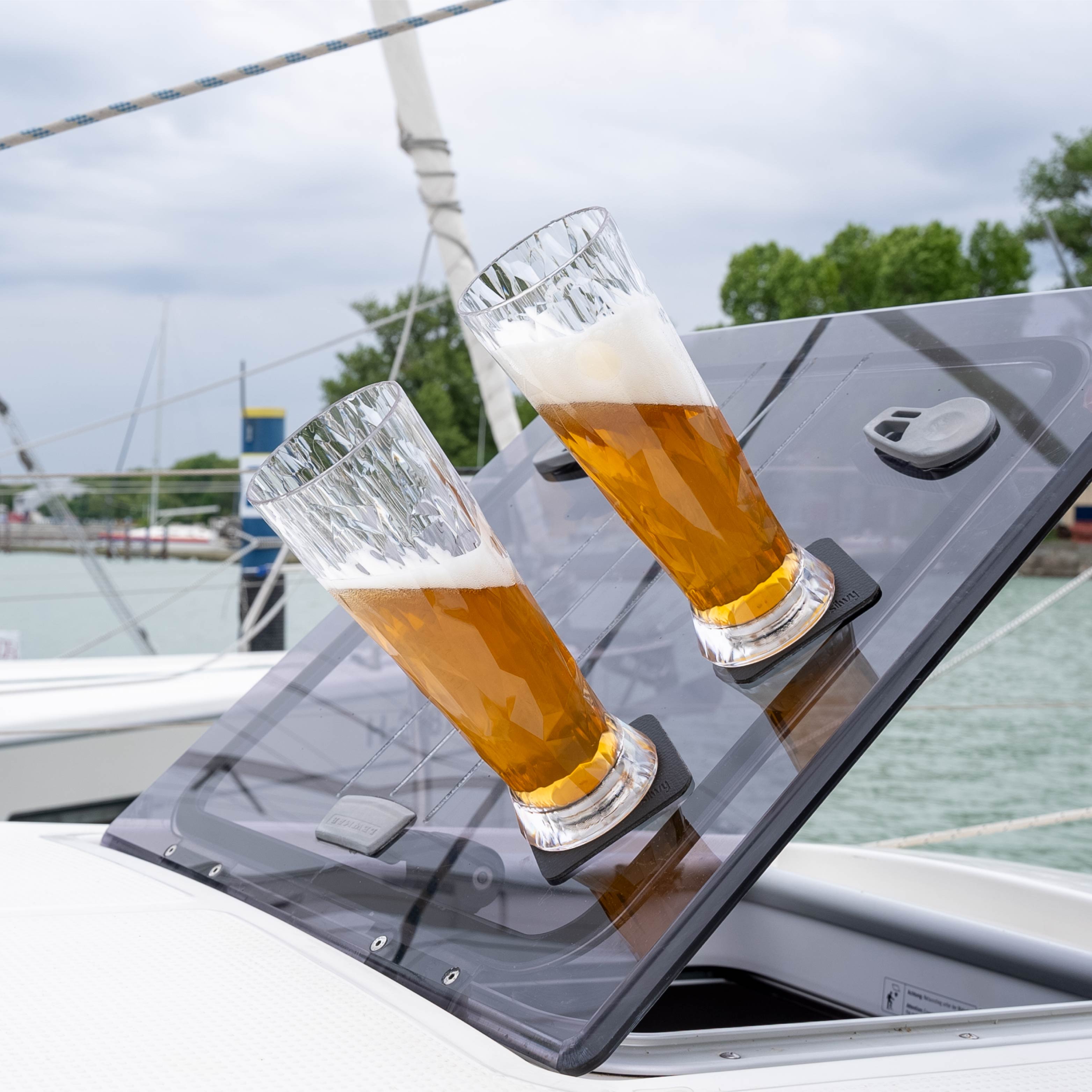 Magnetic plastic glasses BEER - Silwy UK