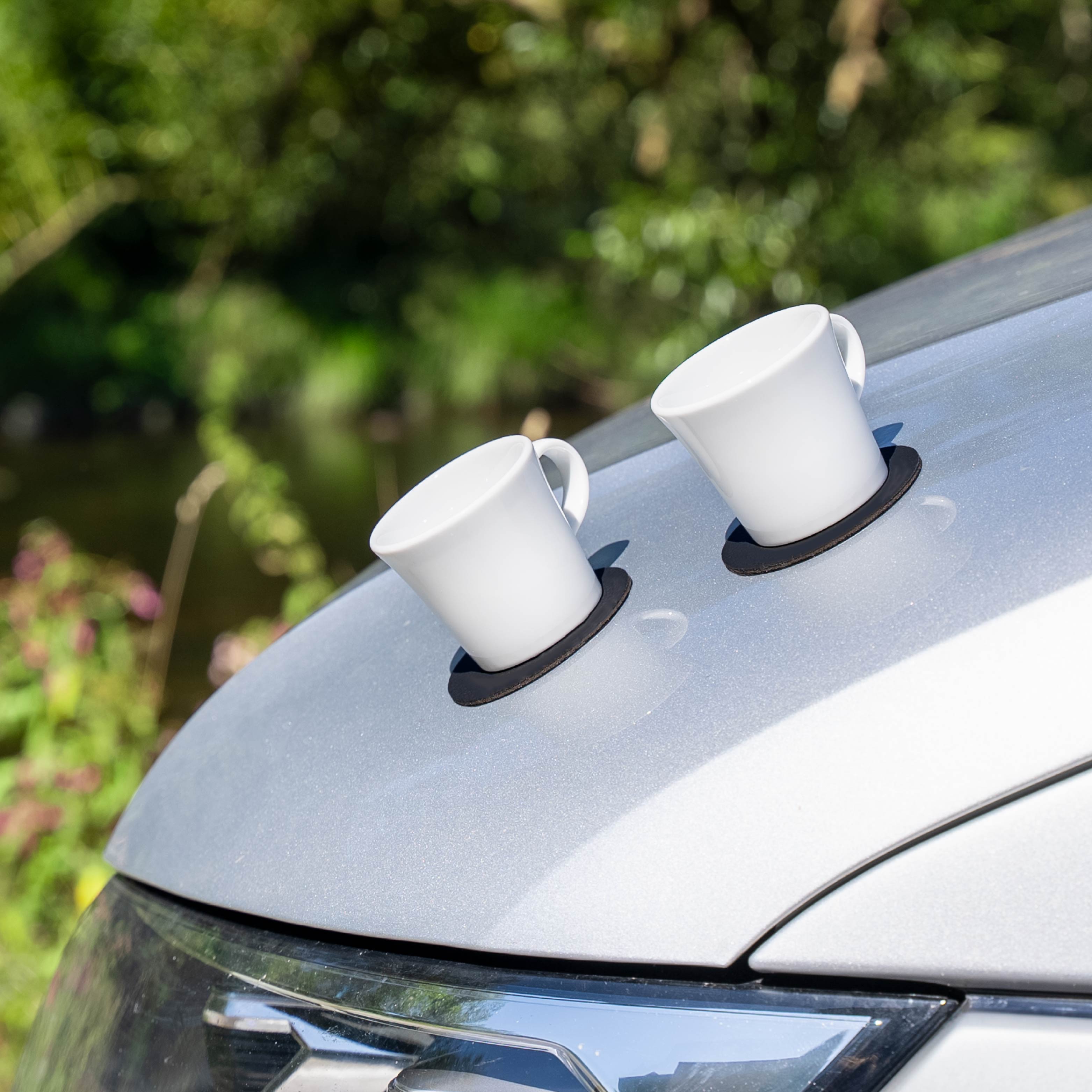 Magnetic porcelain espresso cups - Silwy UK