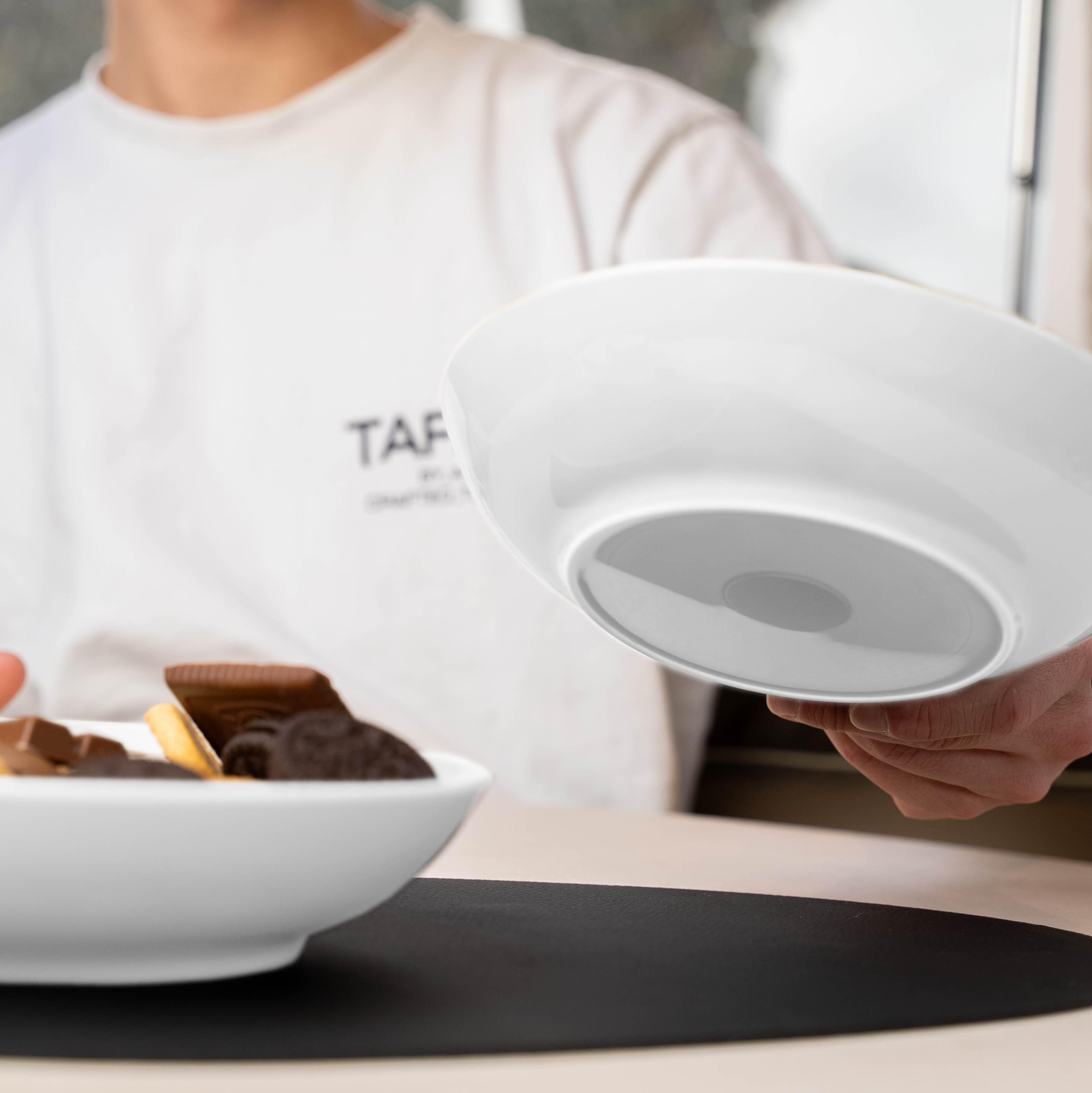 Magnetic porcelain food bowls CLASSIC 21 cm - Silwy UK