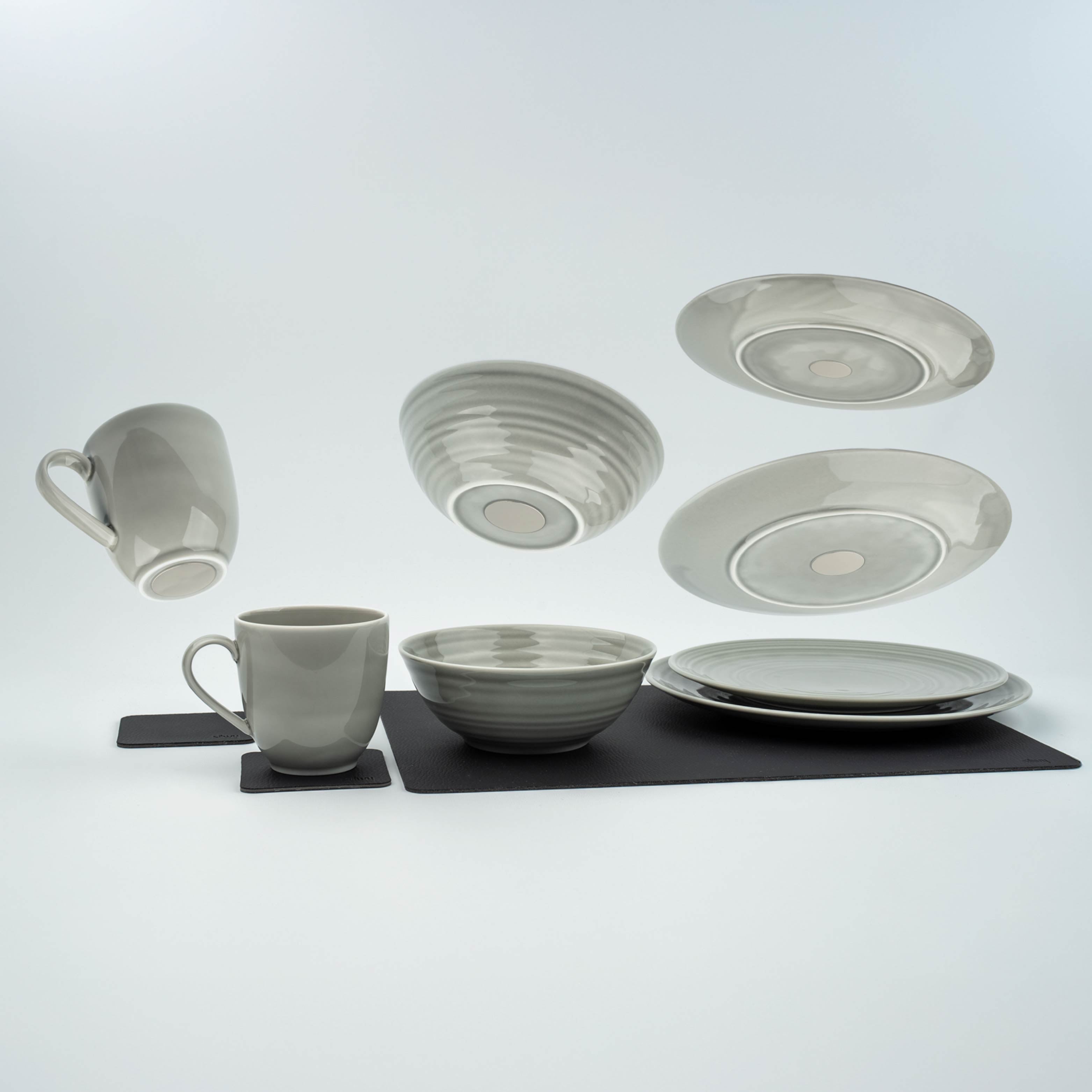 Magnetic Porcelain Tableware Set - Silwy UK