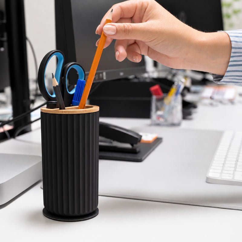 Magnetic soap dispenser and magnetic toothbrush cup BLACK incl. pads - Silwy UK