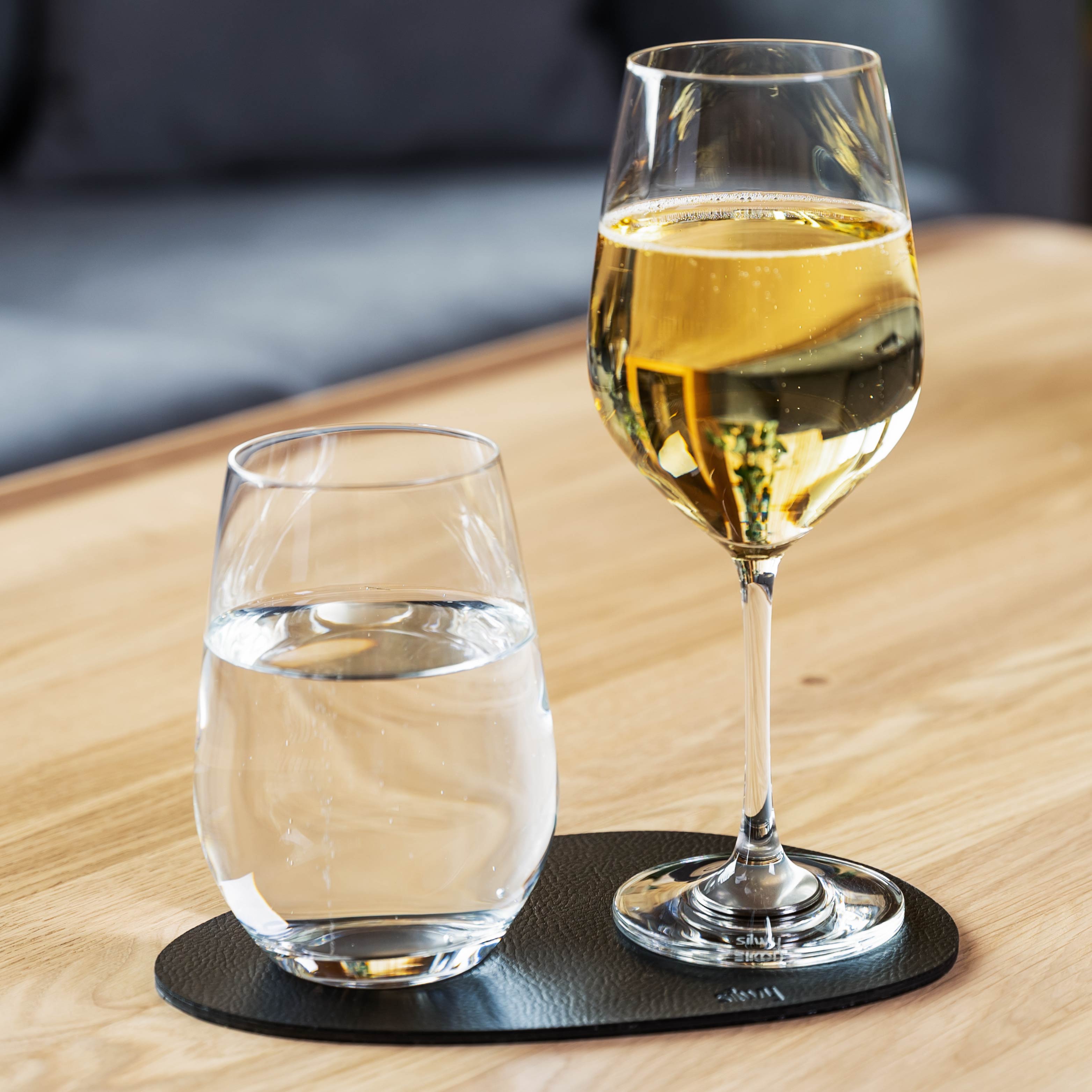 Metal nano gel placemat SMALL BLACK - Silwy UK