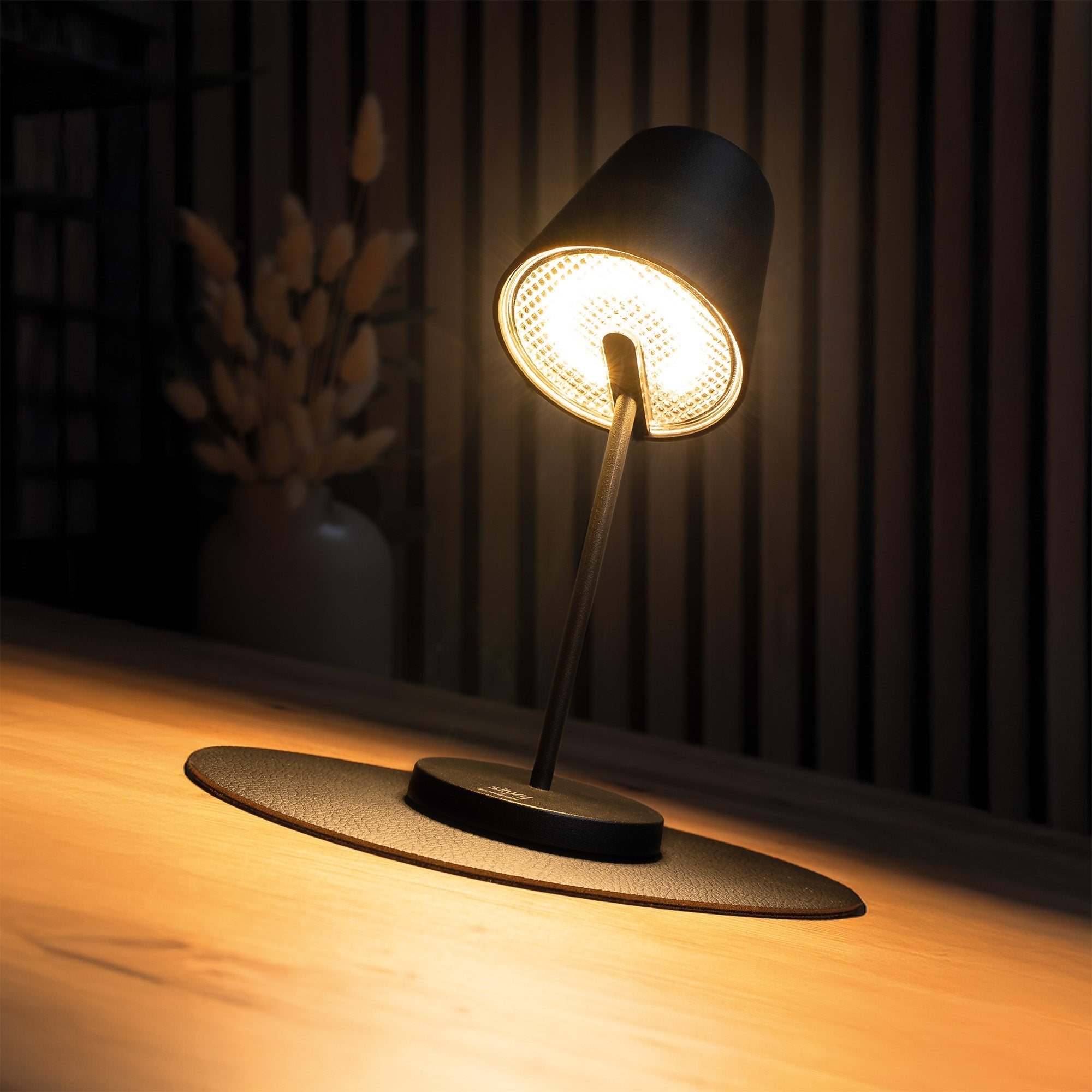 PORTOFINO magnetic light incl. placemat and pad - Silwy UK