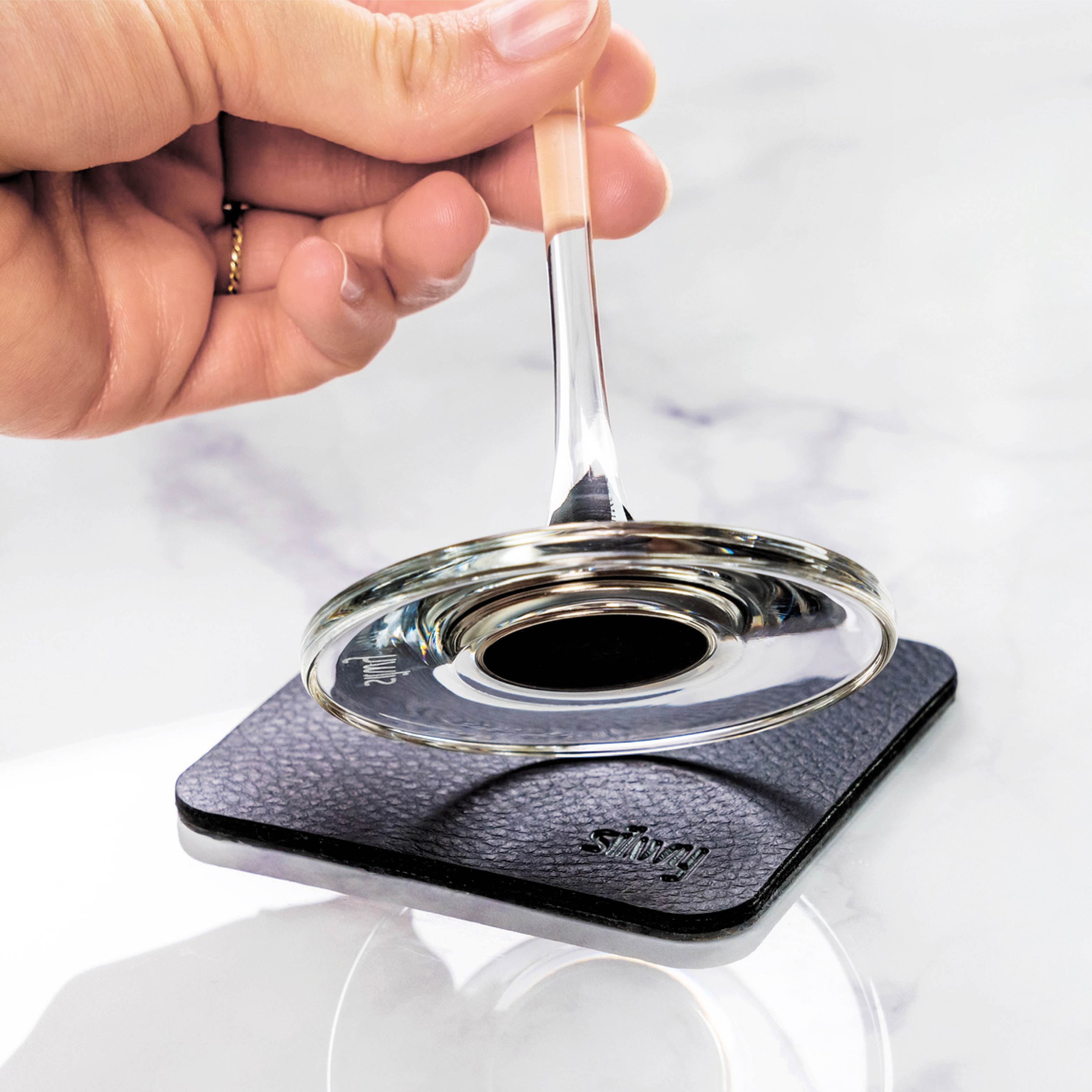 Magnetic crystal glass WINE - Silwy UK