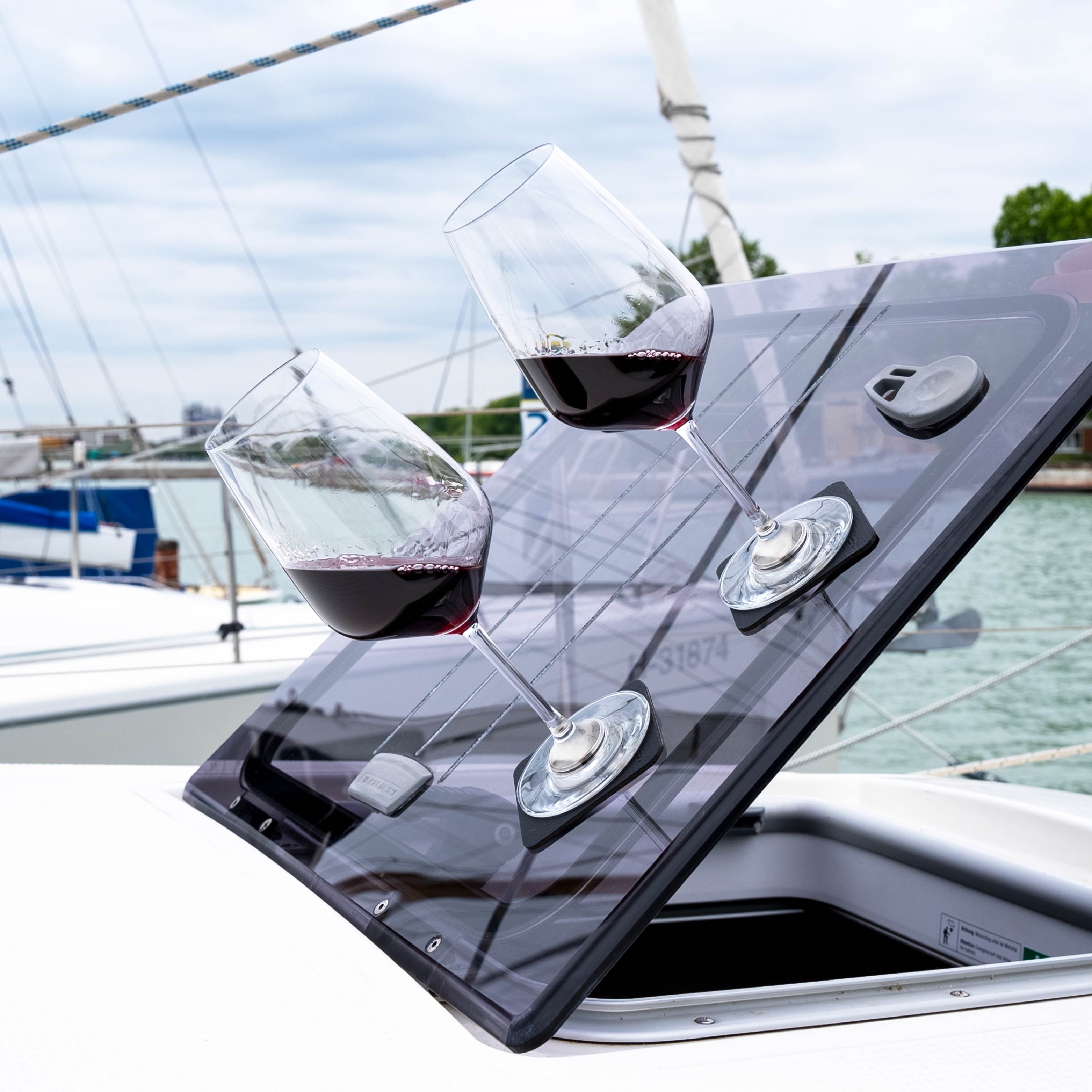 Magnetic crystal glasses WINE - Silwy UK