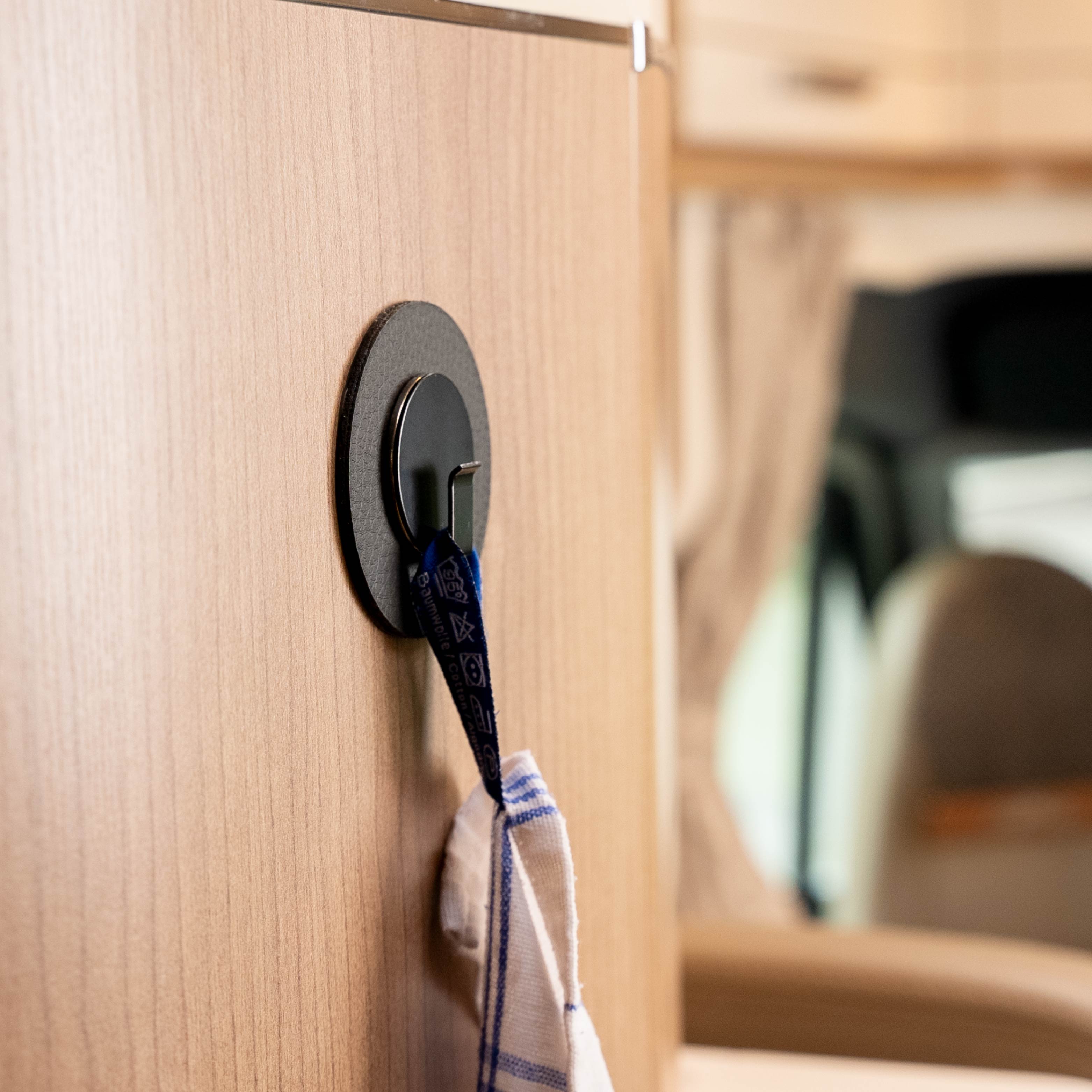 Magnetic hook CLEVER BLACK incl. pad BLACK - Silwy UK