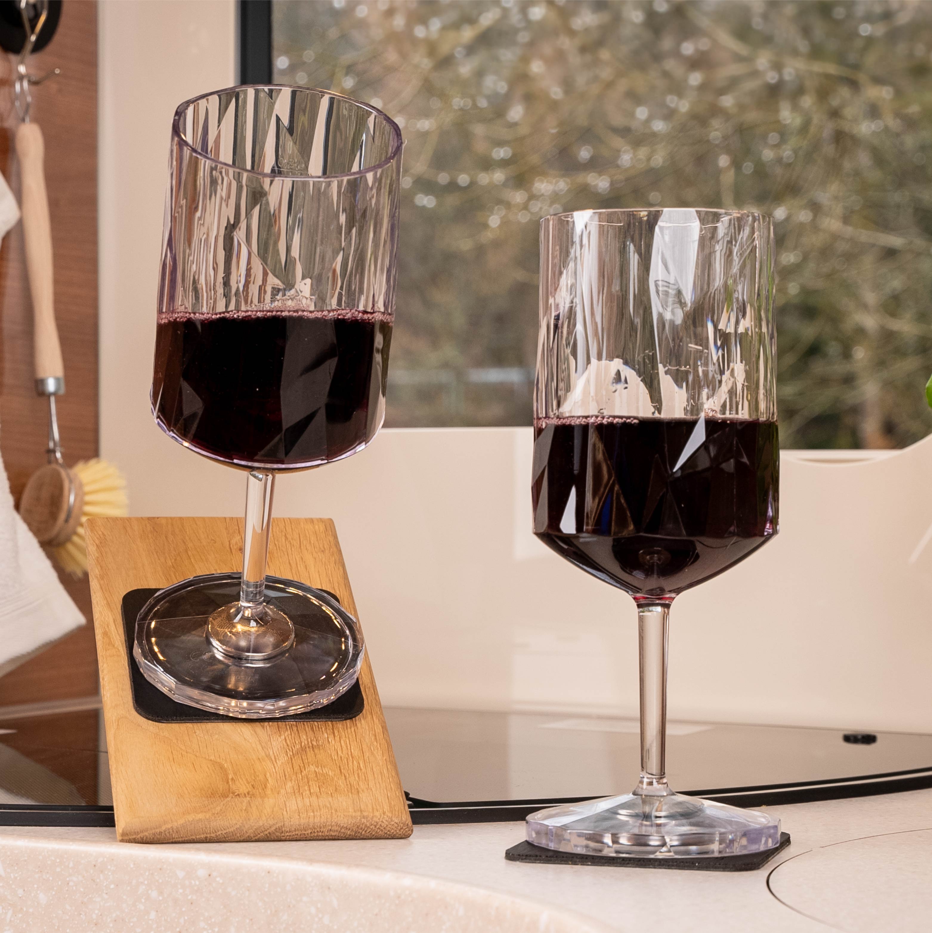 Magnetic plastic glasses WINE 0.3 l - Silwy UK