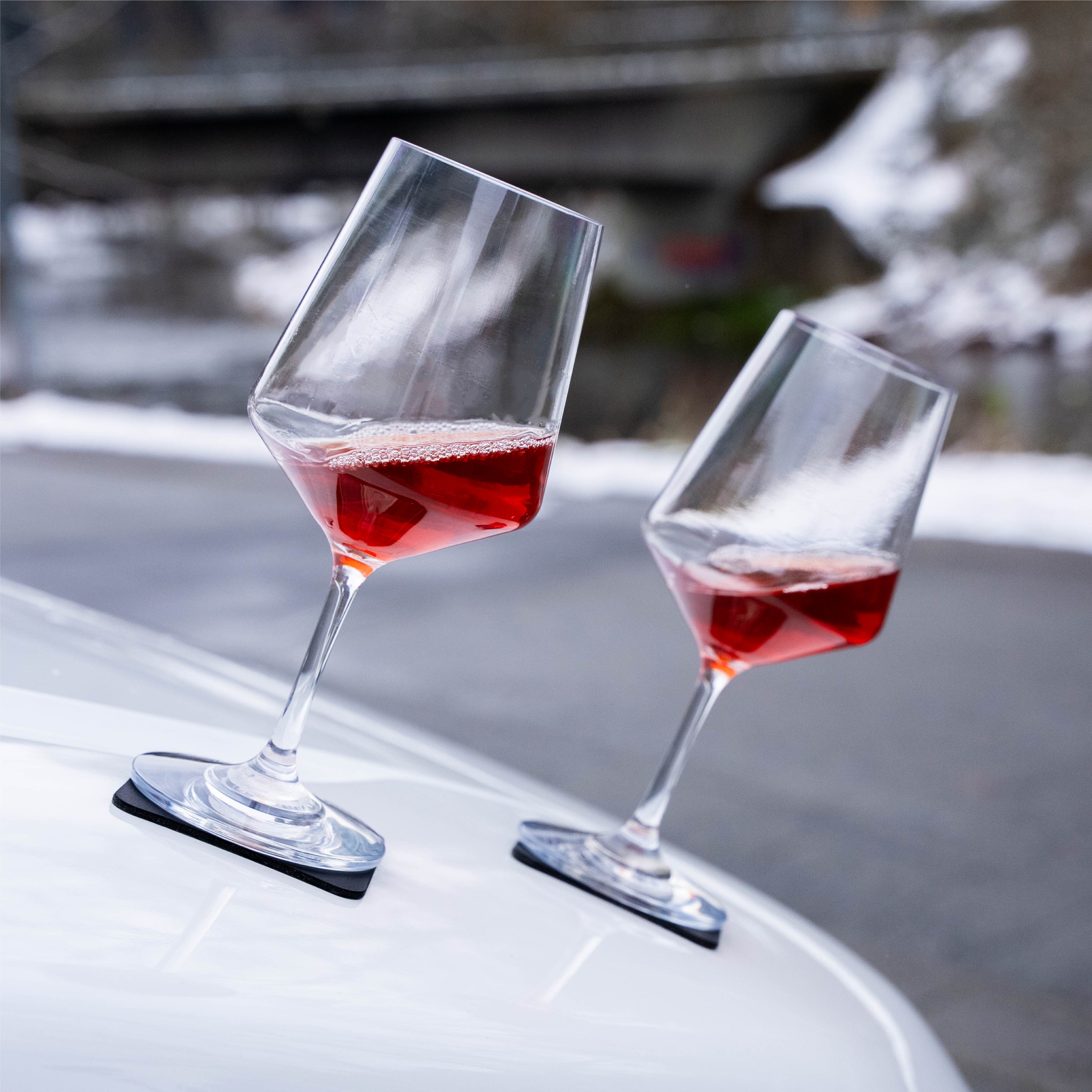 Magnetic plastic glasses WINE CLASSIC - Silwy UK