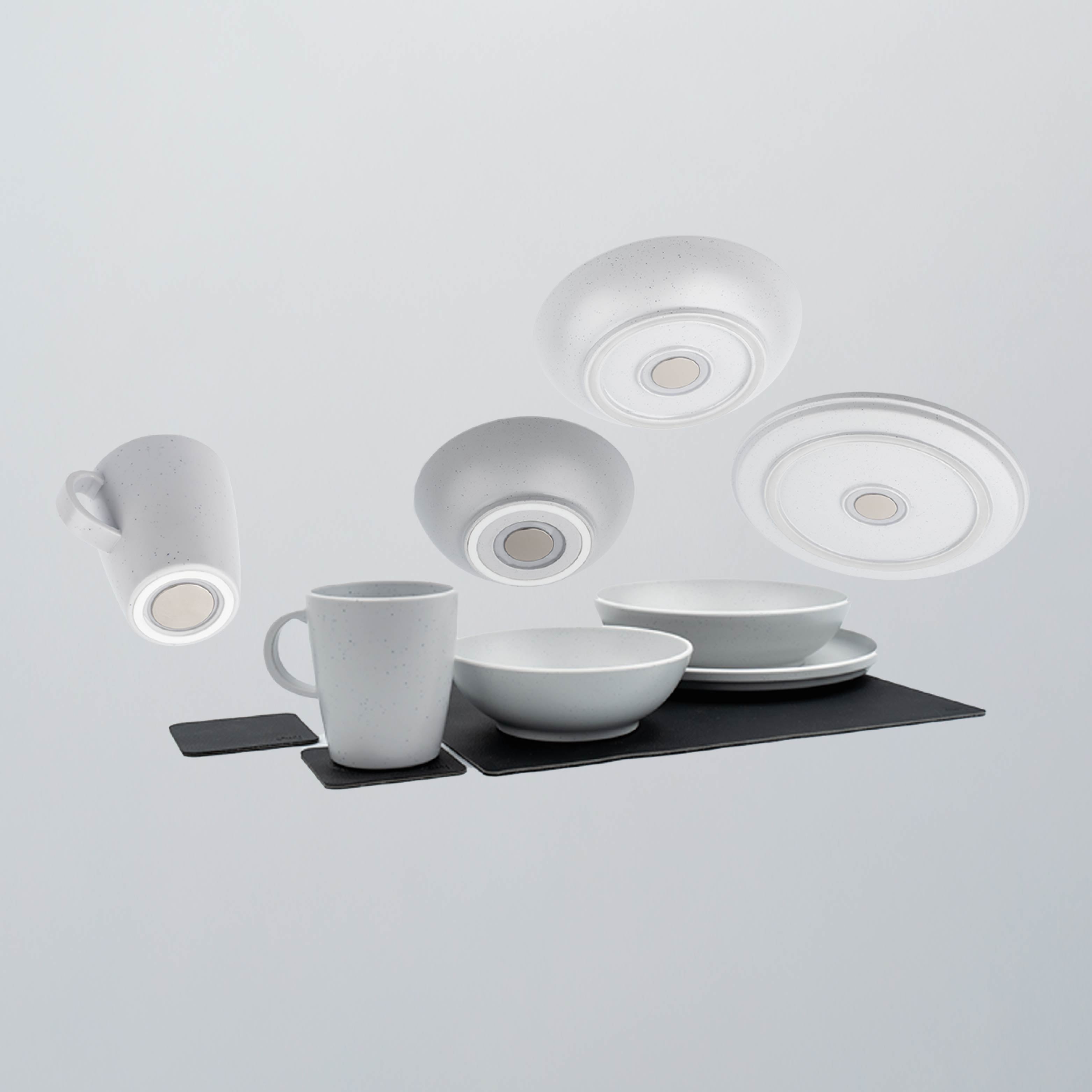 Magnetic plastic tableware set - Silwy UK