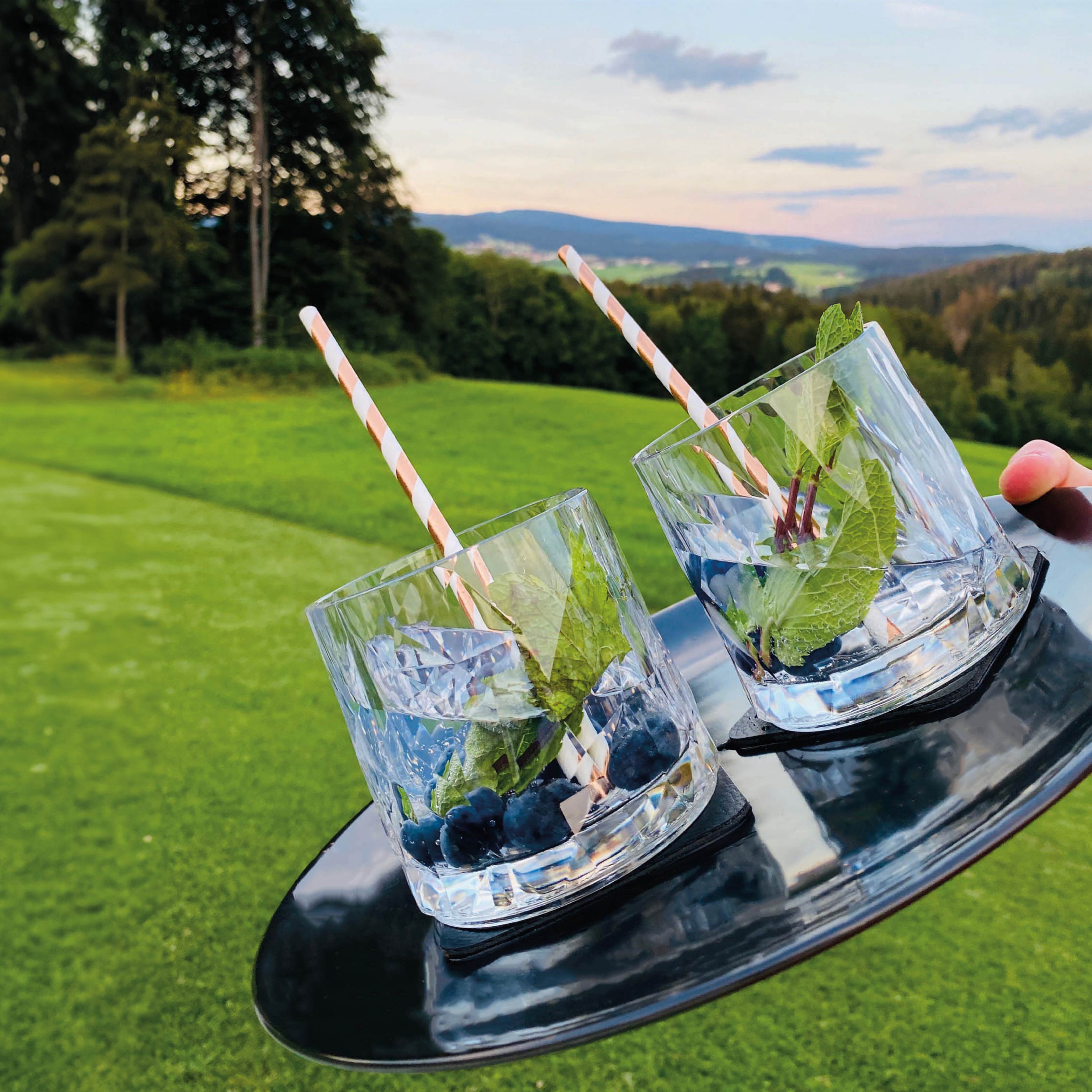 Magnetic plastic tumblers - Silwy UK