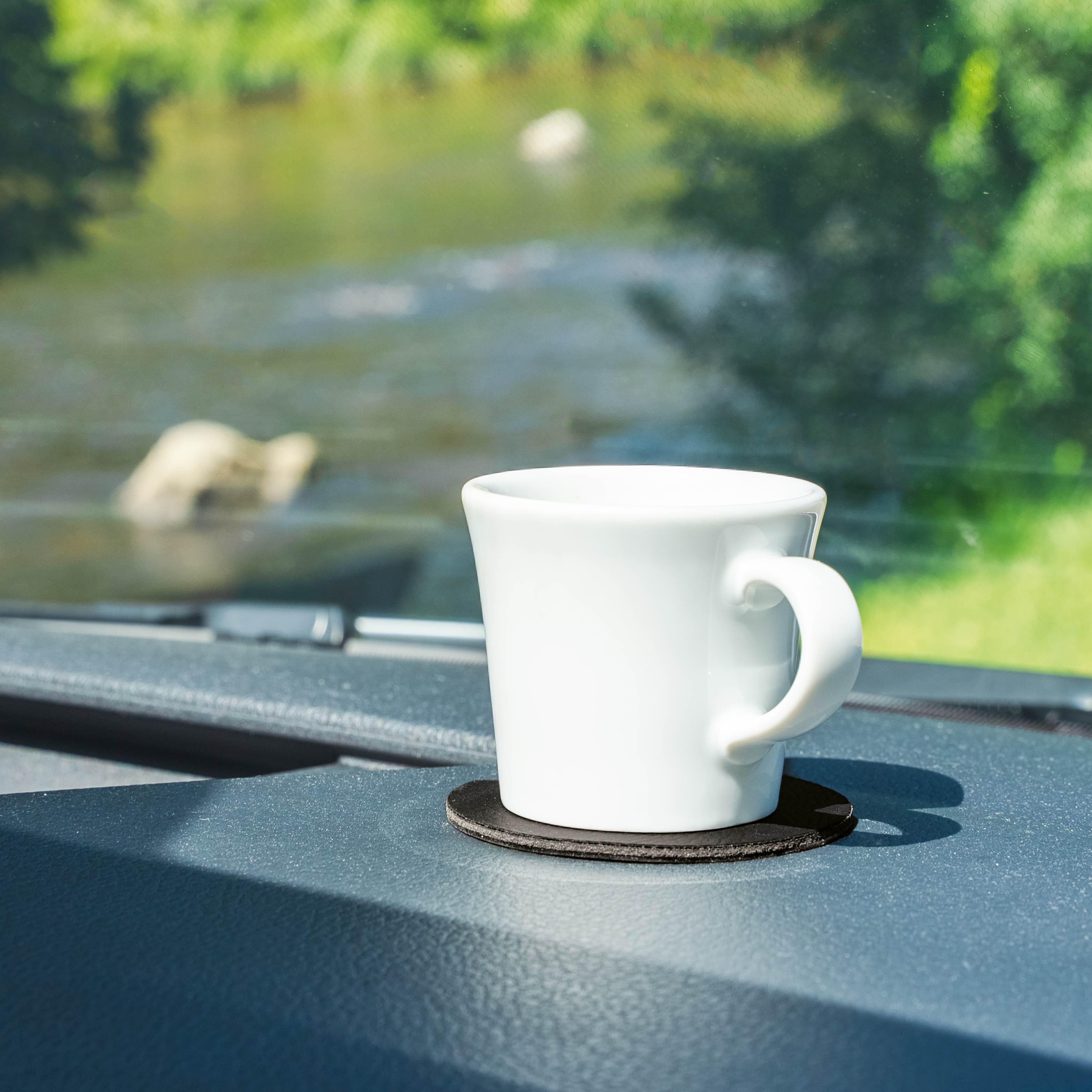 Magnetic porcelain espresso cups - Silwy UK