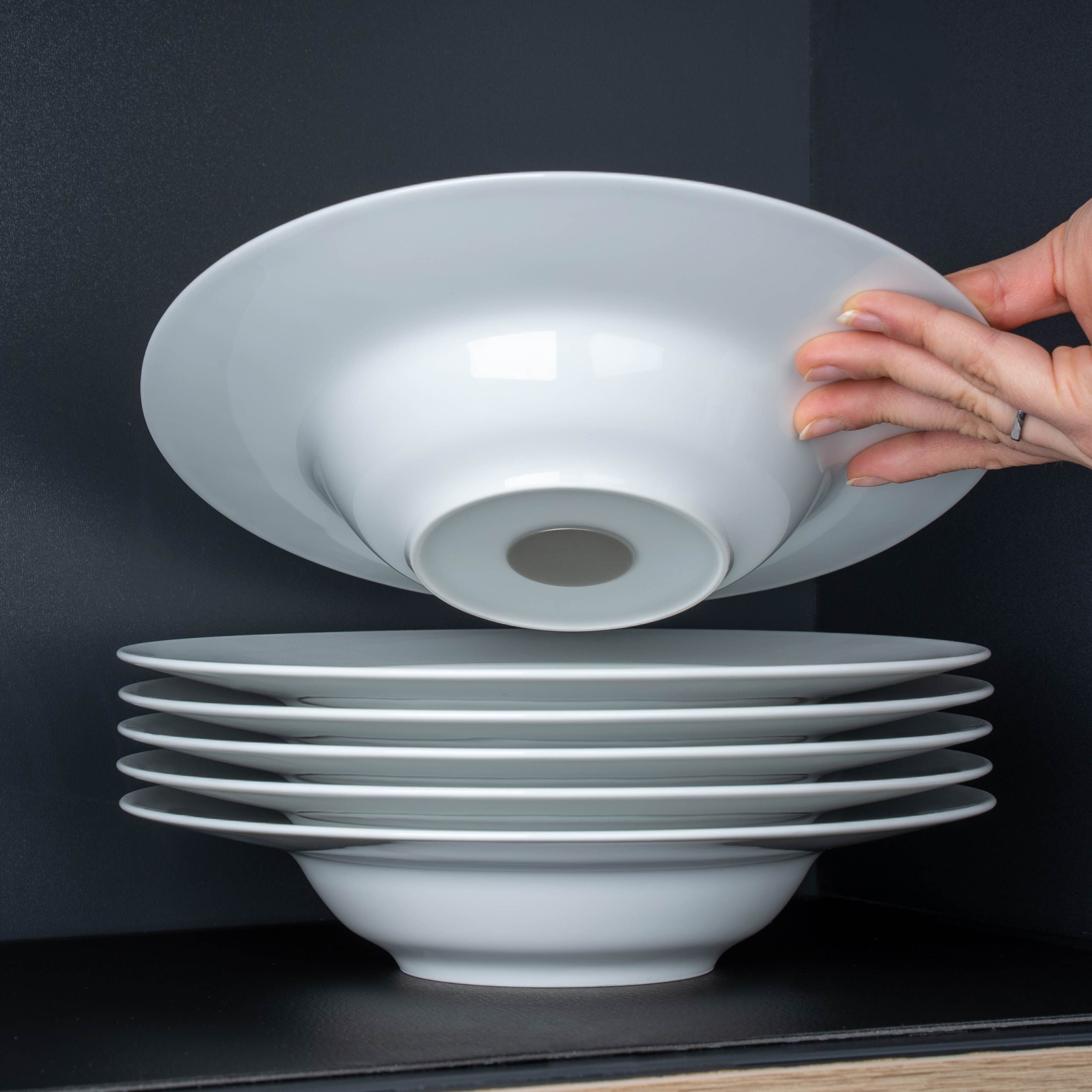 Magnetic porcelain gourmet plate 23.5 cm - Silwy UK