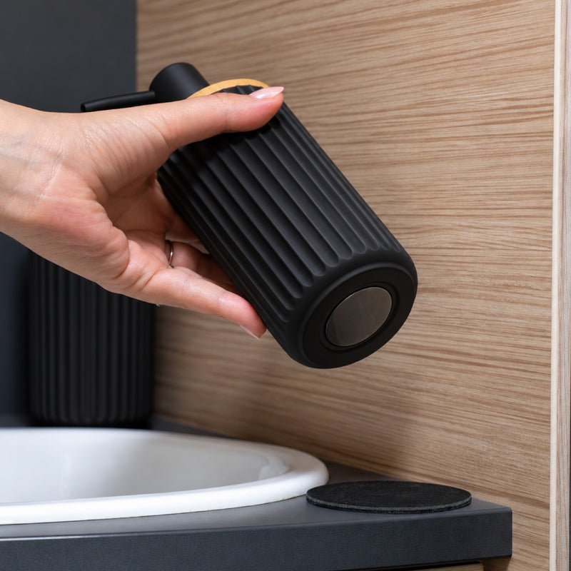 Magnetic soap dispenser and magnetic toothbrush cup BLACK incl. pads - Silwy UK