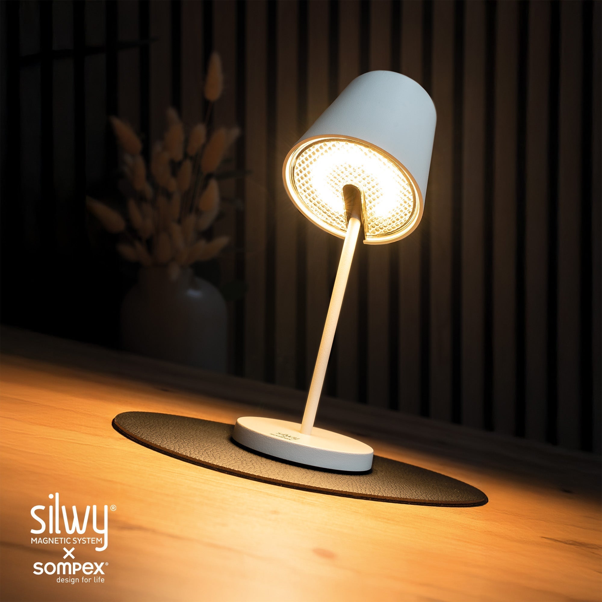 PORTOFINO magnetic light incl. placemat and pad - Silwy UK